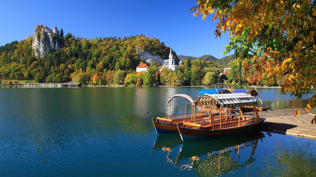 lago di bled slovenia veduta castello